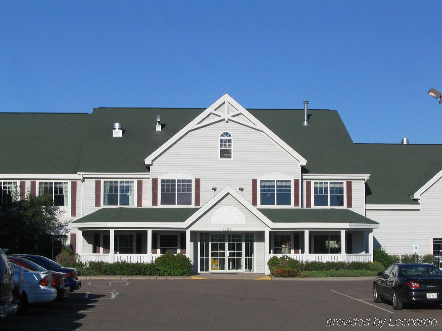 Country Inn & Suites By Radisson, Chippewa Falls, Wi Exterior photo